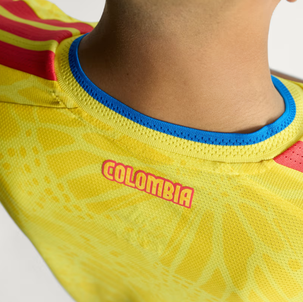Combo La Sele Camiseta + Pulsera Premium